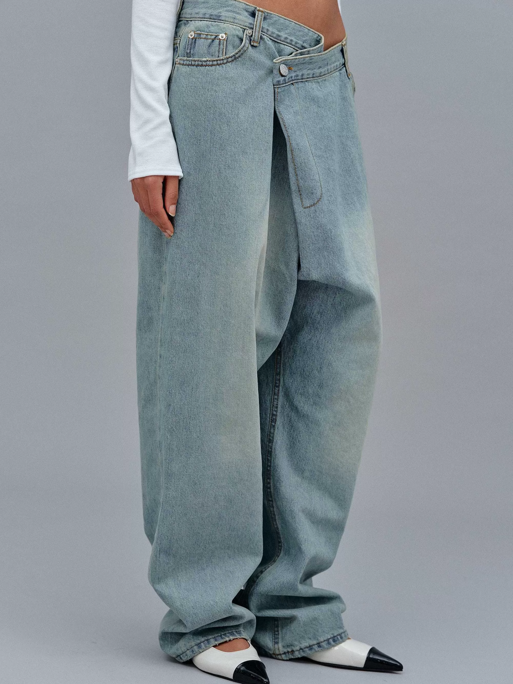 Frauen Source Unknown Asymmetrische, Verblasste Wickeljeans, Stone Wash